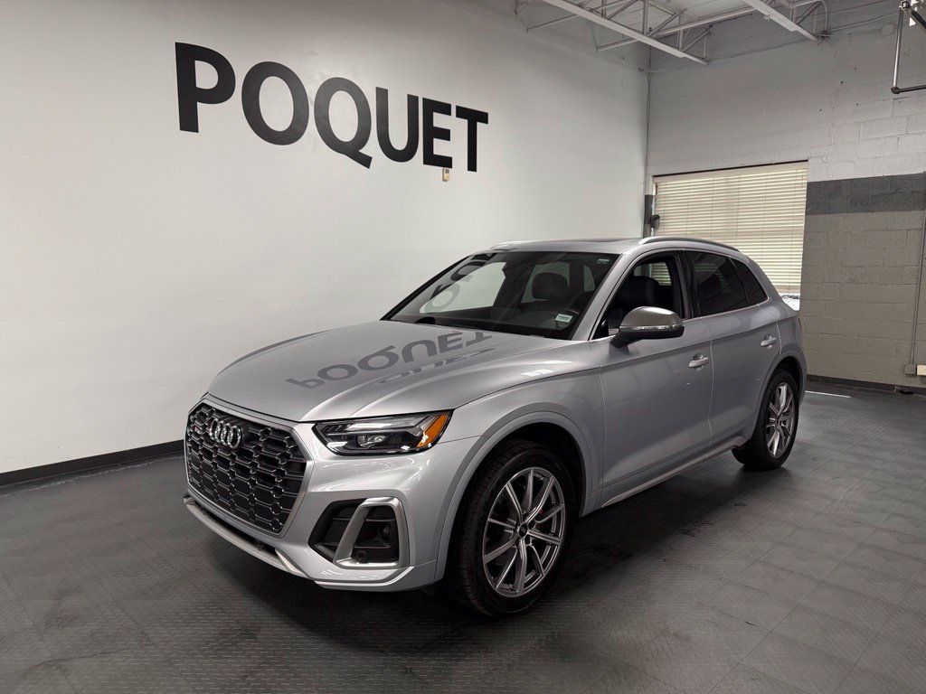 Used 2023 Audi SQ5 Premium Plus w/ Premium Plus Package AWD/4WD image 2