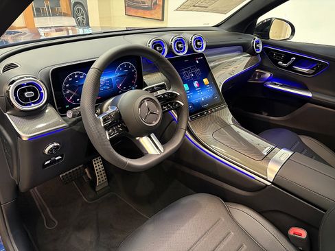 New 2026 Mercedes-Benz GLC 300 image 12