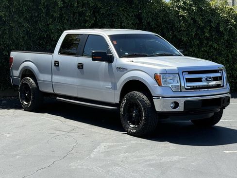 Used 2013 Ford F150 XLT w/ XLT Convenience Pkg AWD/4WD image 4