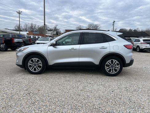 Used 2020 Ford Escape SEL image 5