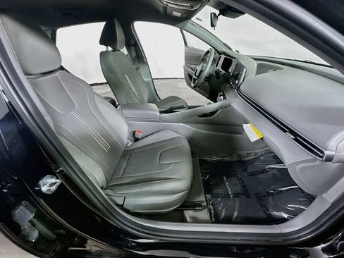 Used 2026 Hyundai Elantra Sport w/ Cargo Package FWD image 12