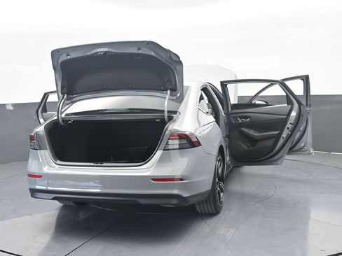 Used 2024 Honda Accord Sport image 79