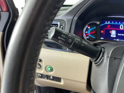 Used 2022 Honda Pilot Touring image 14