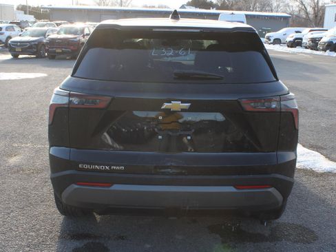 New 2026 Chevrolet Equinox LT image 6