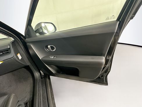 Used 2024 Hyundai Ioniq 5 SEL RWD image 32
