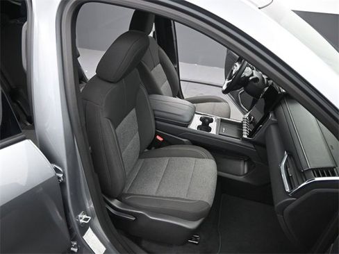 Certified 2025 GMC Acadia Elevation image 21