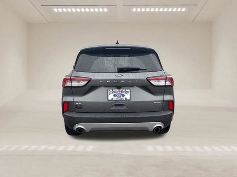 Certified 2022 Ford Escape SE w/ Cold Weather Package AWD/4WD image 6