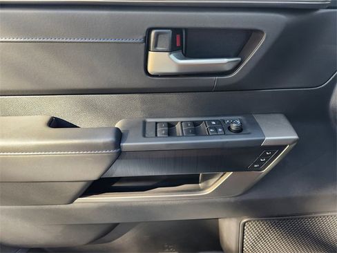 Used 2026 Toyota Sequoia Platinum image 17