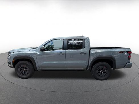 Used 2026 Nissan Frontier PRO-4X AWD/4WD image 8