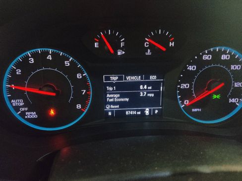 Used 2020 Chevrolet Malibu LT FWD image 23