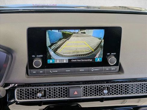 Used 2025 Honda Civic Sport image 15