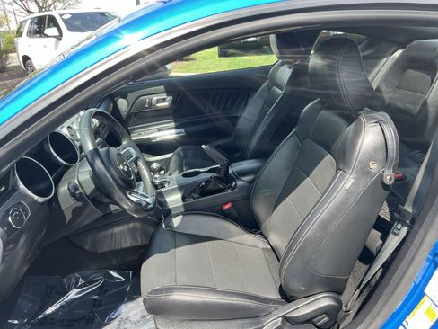 Used 2021 Ford Mustang GT Premium w/ GT Performance Package RWD image 13