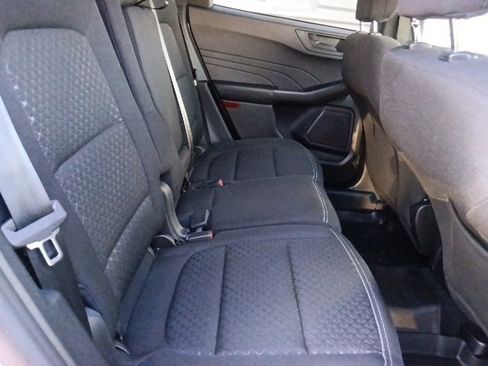 Used 2024 Ford Escape Active image 28