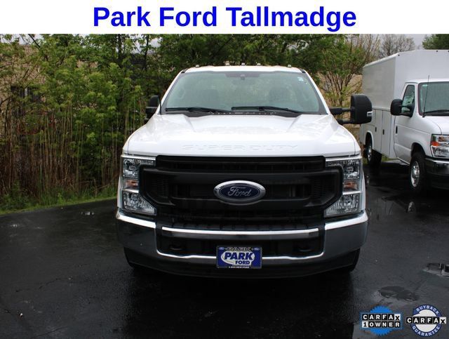 Used 2022 Ford F350 XL w/ Power Equipment Group RWD image 3