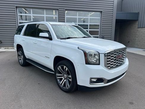 Used 2018 GMC Yukon SLE w/ Convenience Package AWD/4WD image 3