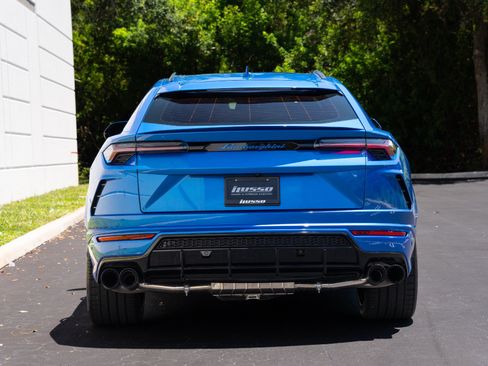 Used 2019 Lamborghini Urus AWD/4WD image 3