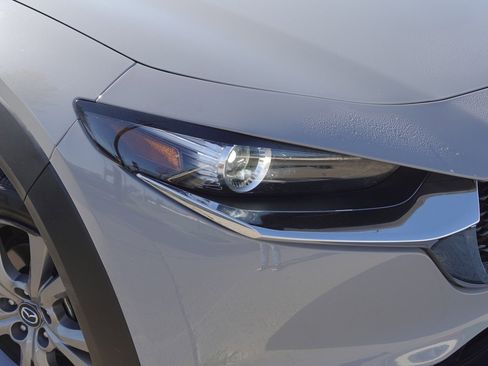 Certified 2025 MAZDA CX-30 AWD 2.5 S w/ Preferred Package image 2