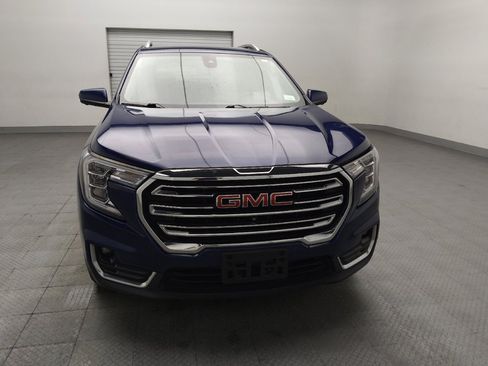 Used 2022 GMC Terrain SLT w/ Tech Package AWD/4WD image 14