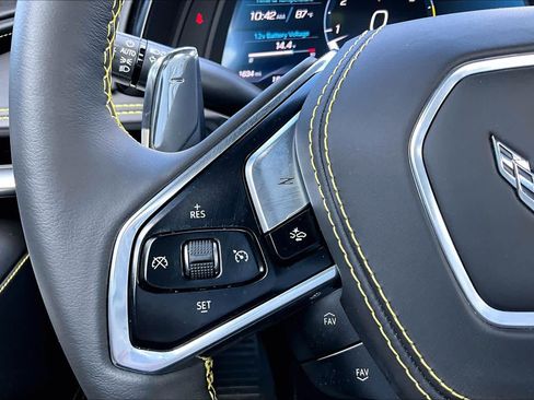 Used 2025 Chevrolet Corvette Stingray Premium Conv w/ 3LT RWD image 19