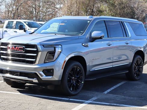 New 2026 GMC Yukon XL Elevation AWD/4WD image 2