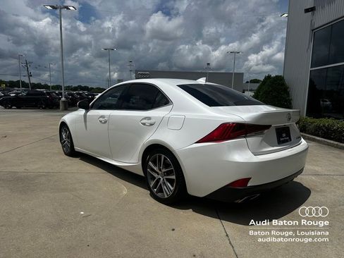 Used 2020 Lexus IS 300 w/ Accessory Package 2 RWD image 5