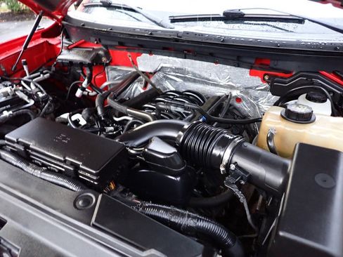 Used 2012 Ford F150 STX w/ STX Decor Pkg image 28