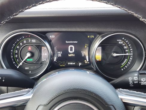 Used 2023 Jeep Wrangler Sahara w/ Cold Weather Group image 24