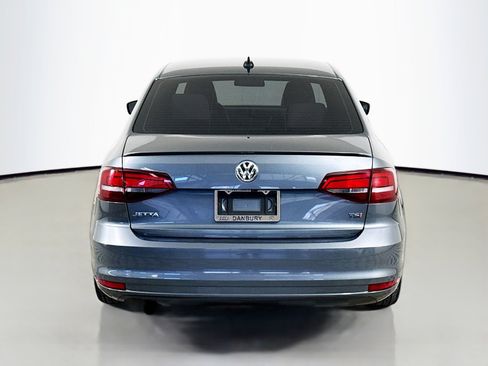 Used 2016 Volkswagen Jetta Sport w/ Lighting Package image 10