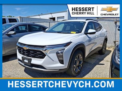 Used 2025 Chevrolet Trax LT w/ Driver Confidence Package