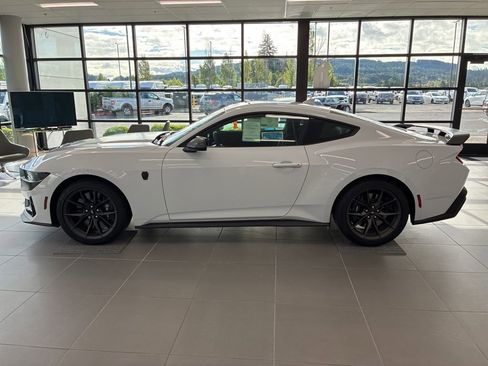 New 2026 Ford Mustang Dark Horse RWD image 4