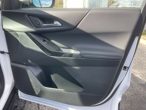 New 2026 Chevrolet Equinox LT image 22