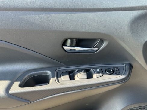 Certified 2025 Nissan Versa SV w/ Trunk Package image 12