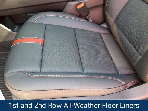 New 2026 Chevrolet Traverse RS w/ LPO, Floor Liner Package FWD image 16