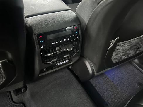Used 2023 Jeep Grand Cherokee Summit AWD/4WD image 25