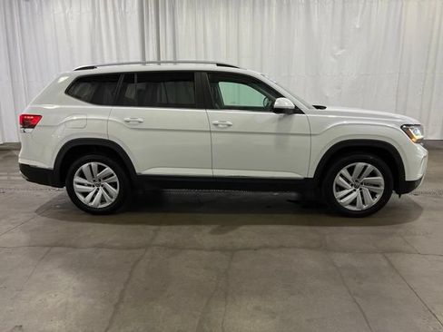 Used 2021 Volkswagen Atlas SEL AWD/4WD image 3
