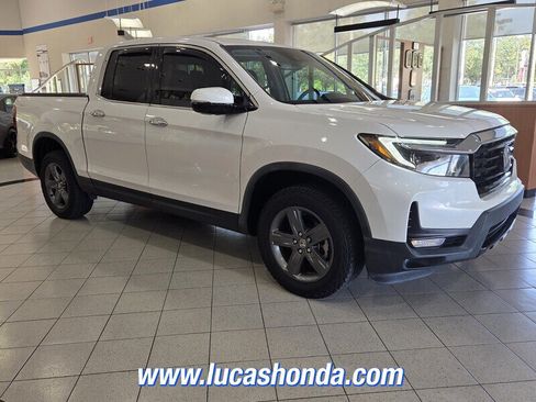 Used 2023 Honda Ridgeline RTL-E image 3