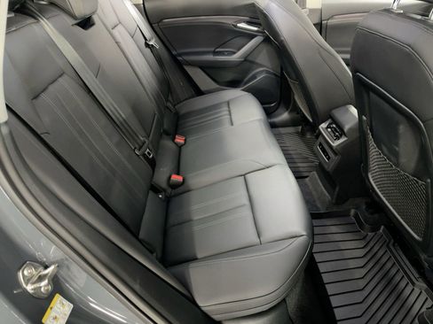 Used 2025 Audi Q6 e-tron Premium w/ Convenience Package image 29