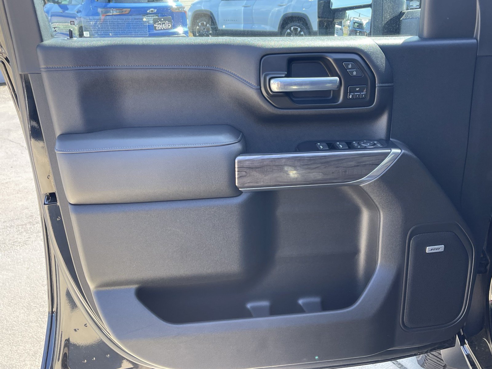 Used 2020 Chevrolet Silverado 2500 LTZ w/ LTZ Plus Package AWD/4WD image 18
