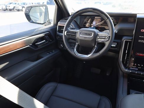 New 2026 GMC Yukon XL Denali w/ Denali Reserve Package AWD/4WD image 20