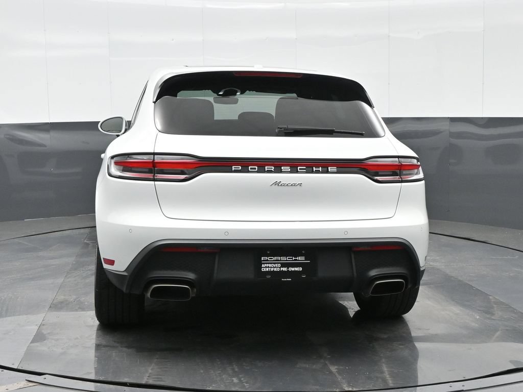 Certified 2025 Porsche Macan AWD/4WD image 6