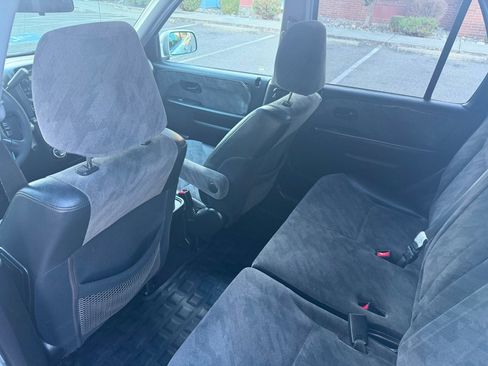 Used 2003 Honda CR-V EX image 13