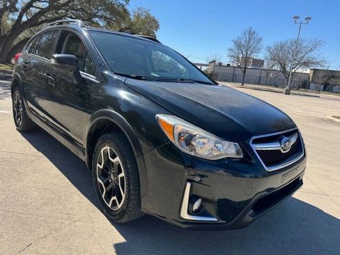 Used 2016 Subaru Crosstrek 2.0i Limited image 9