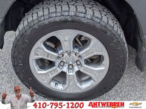 Used 2021 RAM 1500 Big Horn image 8