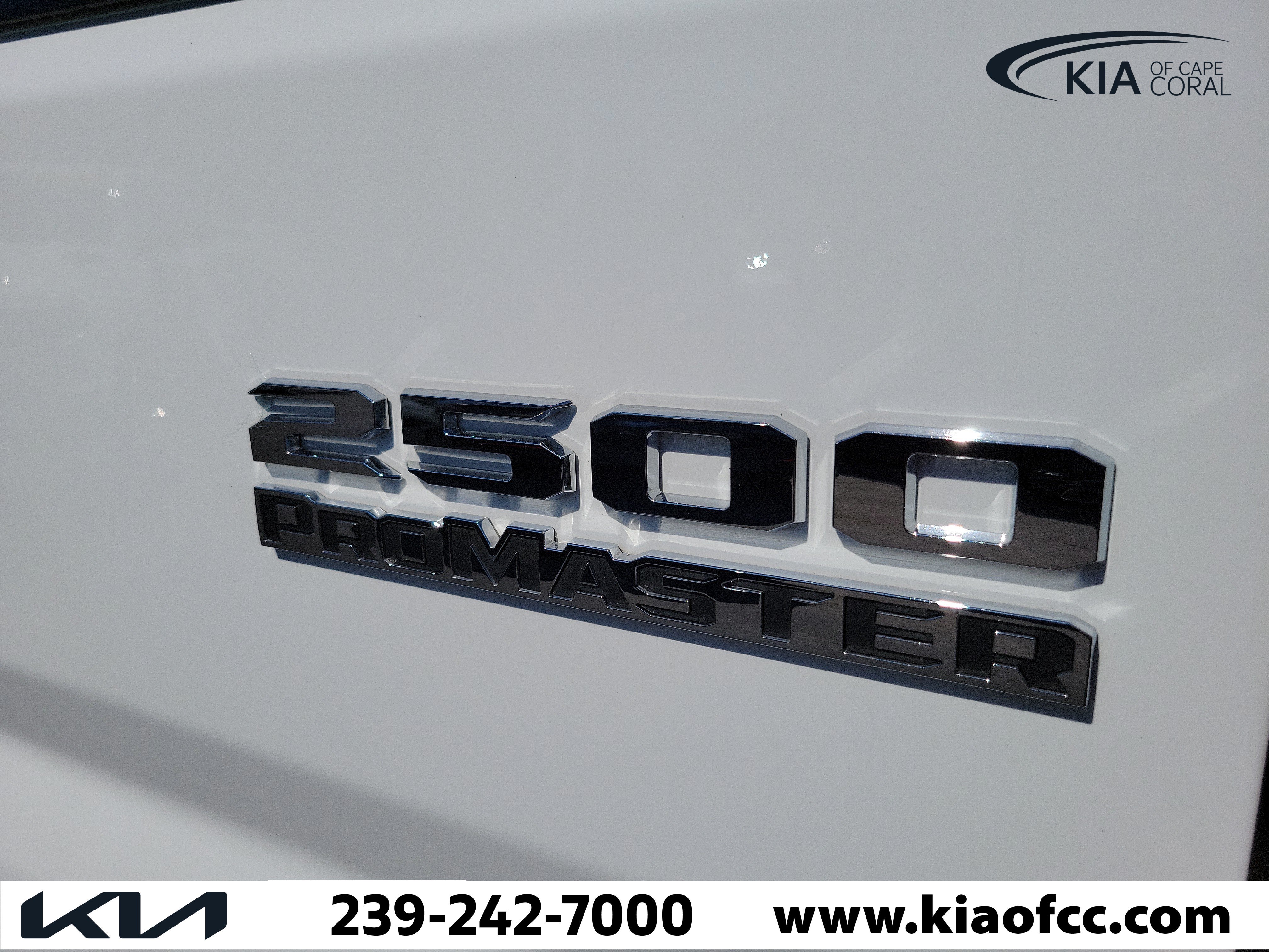 Used 2023 RAM ProMaster 2500 FWD image 12