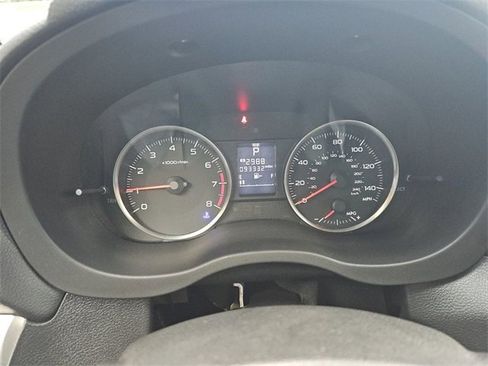 Used 2017 Subaru Crosstrek 2.0i Premium image 16