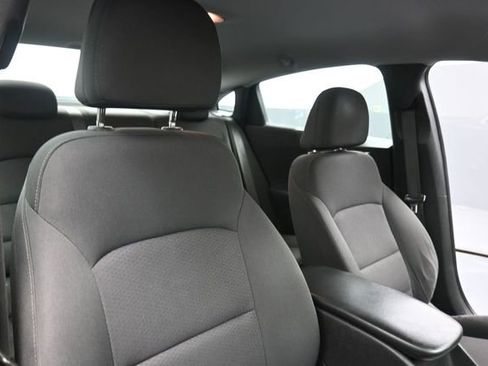 Used 2019 Chevrolet Malibu RS FWD image 25