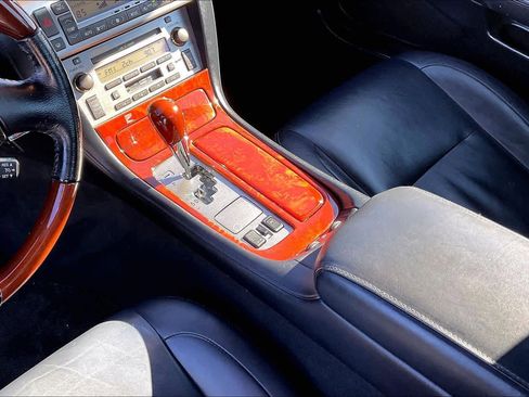 Used 2008 Lexus SC 430 image 16