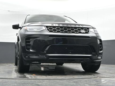 Used 2025 Land Rover Discovery Sport Dynamic SE AWD/4WD image 44