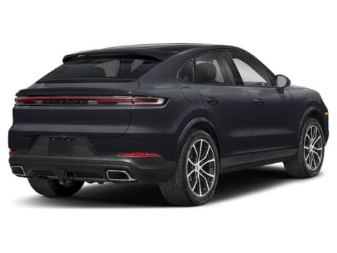 Certified 2024 Porsche Cayenne Coupe AWD/4WD image 2