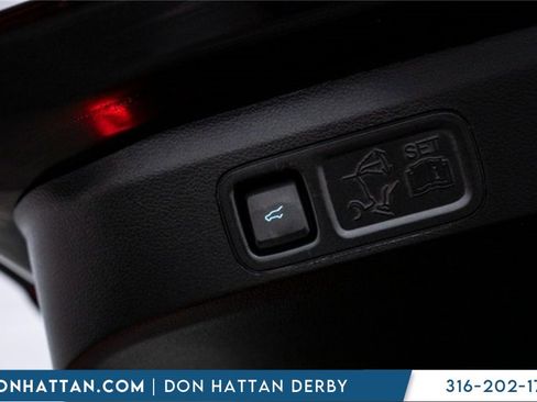 Used 2021 Ford Expedition Limited image 41